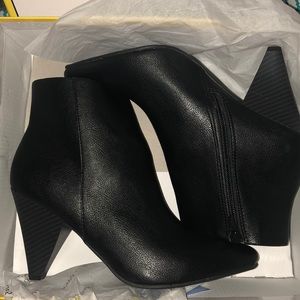 Seven Dials Calzada Booties